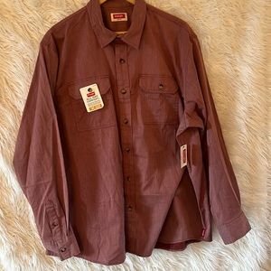 Men’s NWT Wrangler Shirt